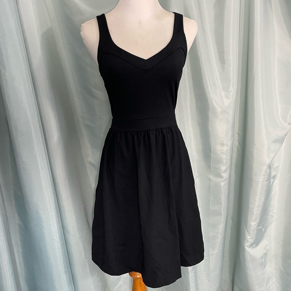 Cynthia Rowley fit n flare black sleeveless dress with pockets, size Small